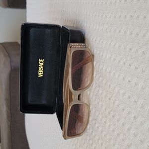 Versace Sunglasses 4041 B in Honey Brown